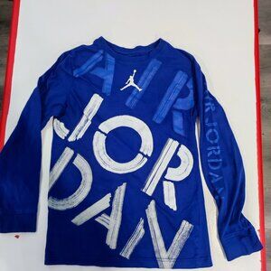 Air Jordan long sleeve T-shirt boys size L blue with graphic design